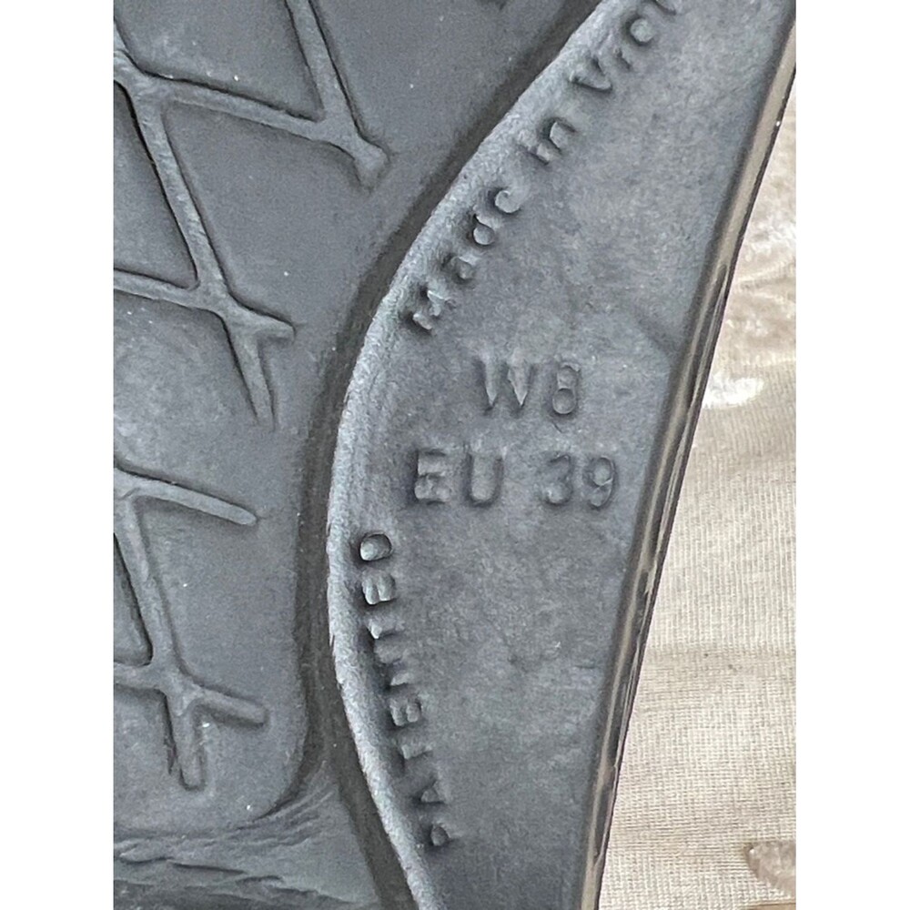OOFOS Women's OOlala Size 8 - Picture 8 of 9